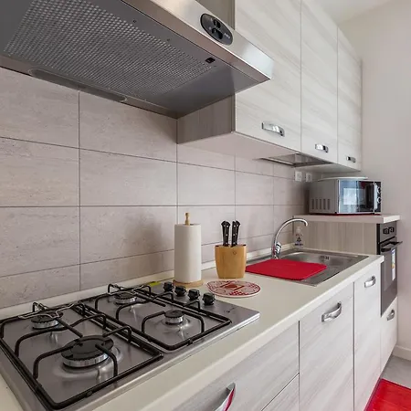 Business Balcony Flat Daire *
