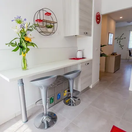Business Balcony Flat Apartment